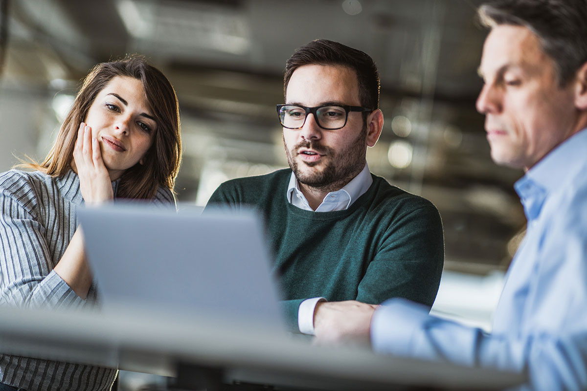 Choosing the Right Investments Can Be Difficult. You Don’t Have to Do it Alone 